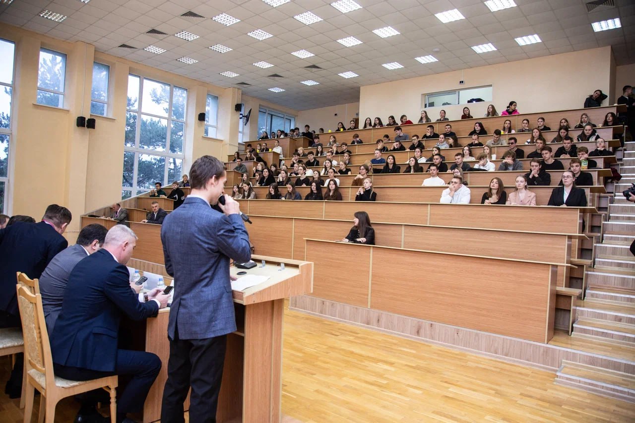 Заместитель министра сельского хозяйства Республики Крым Николай Тютюник принял участие во II Международной научно-практической конференции «Перспективные направления развития государственного и муниципального управления» Заместитель министра сельского хозяйства Республики Крым Николай Тютюник принял участие во II Международной научно-практической конференции «Перспективные направления развития государственного и муниципального управления»