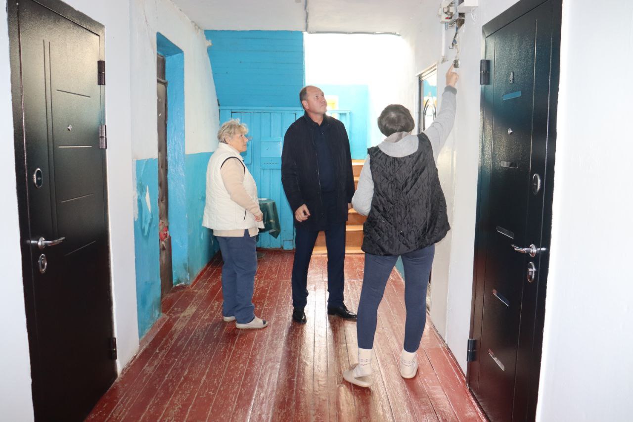 Владислав Хаджиев: Выехал в с.Охотнииково по итогу обращения граждан Владислав Хаджиев: Выехал в с.Охотнииково по итогу обращения граждан