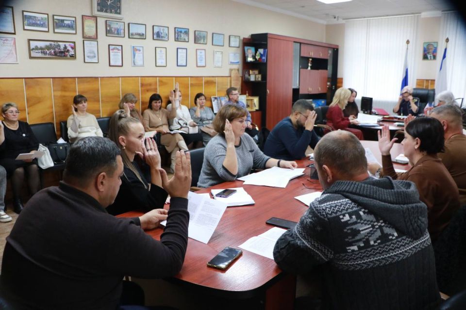 Ольга Урайкина: Состоялось совместное заседание постоянных депутатских комиссий Бахчисарайского районного совета, на котором было рассмотрено 5 вопросов повестки 19-й сессии Бахчисарайского районного совета 3-го созыва Ольга Урайкина: Состоялось совместное заседание постоянных депутатских комиссий Бахчисарайского районного совета, на котором было рассмотрено 5 вопросов повестки 19-й сессии Бахчисарайского районного совета 3-го созыва