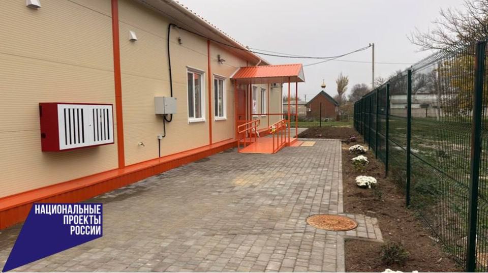 В Нижнегорском районе завершается строительство ФАПа В Нижнегорском районе завершается строительство ФАПа