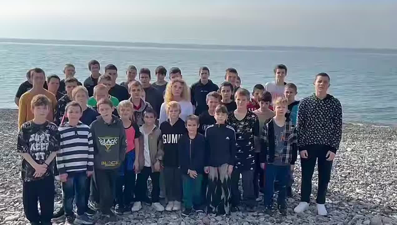 Совершенно неожиданно начинается разворачиваться история с многолетней нашей деятельностью по отправке детей из обстреливаемых районов Донбасса на отдых на Черное море