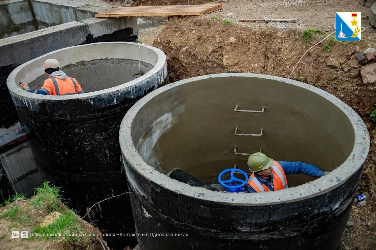 В районе улицы Амет-Хана Султана строят новую канализационно-насосную станцию В районе улицы Амет-Хана Султана строят новую канализационно-насосную станцию