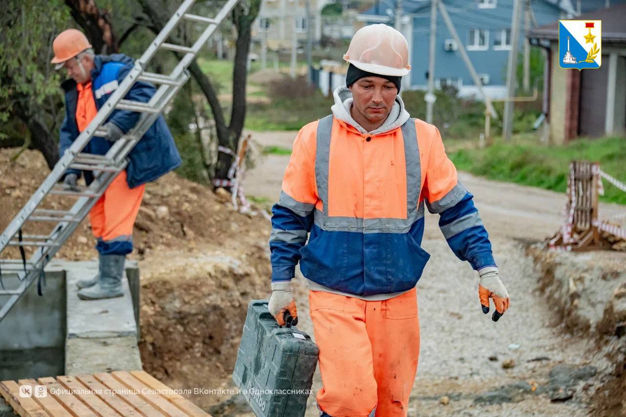В районе улицы Амет-Хана Султана строят новую канализационно-насосную станцию В районе улицы Амет-Хана Султана строят новую канализационно-насосную станцию