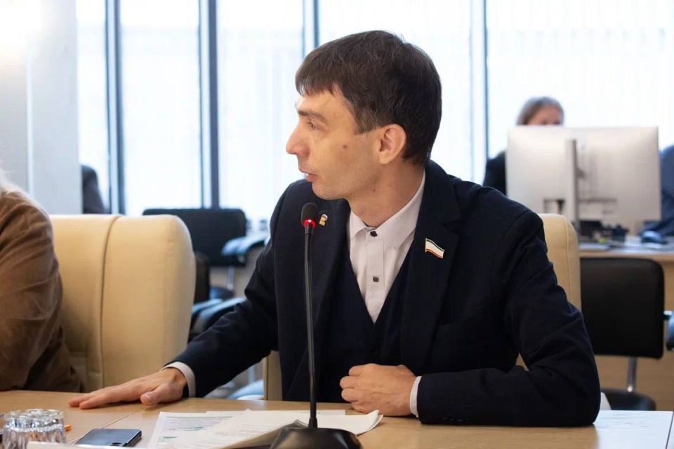 Иван Манучаров: Президиум Государственного Совета Республики Крым Иван Манучаров: Президиум Государственного Совета Республики Крым