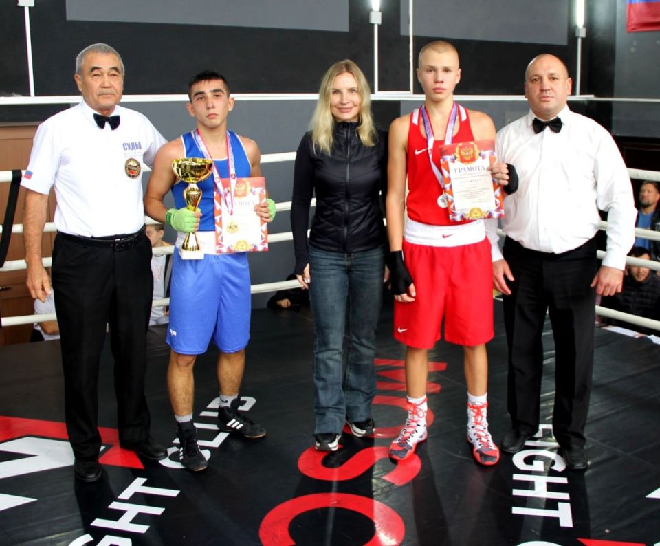 � ����������� ������ ������ ������ �� �����, ������������ �� ��� ��������� ��������