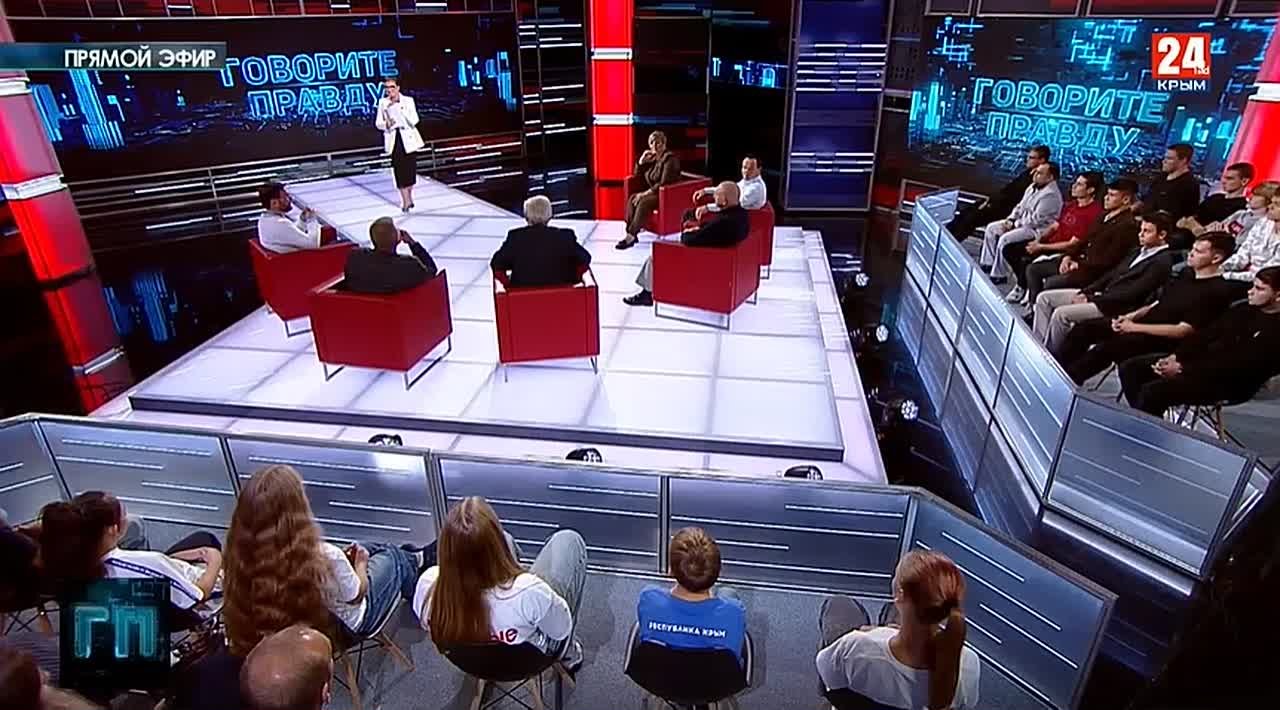 Крымские спортсмены участвуют во Всероссийском чемпионате по падел-теннису