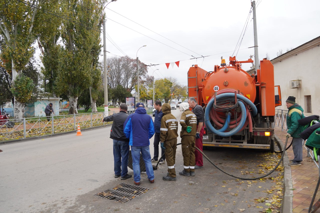 Работоспособность ливневой канализации в Керчи находится на постоянном контроле