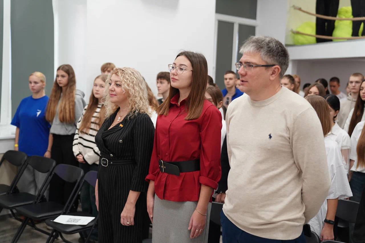 Александр Юрьев: Сегодня в Евпатории стартовал муниципальный молодёжный форум по добровольчеству и волонтёрству «Добром едины» Александр Юрьев: Сегодня в Евпатории стартовал муниципальный молодёжный форум по добровольчеству и волонтёрству «Добром едины»