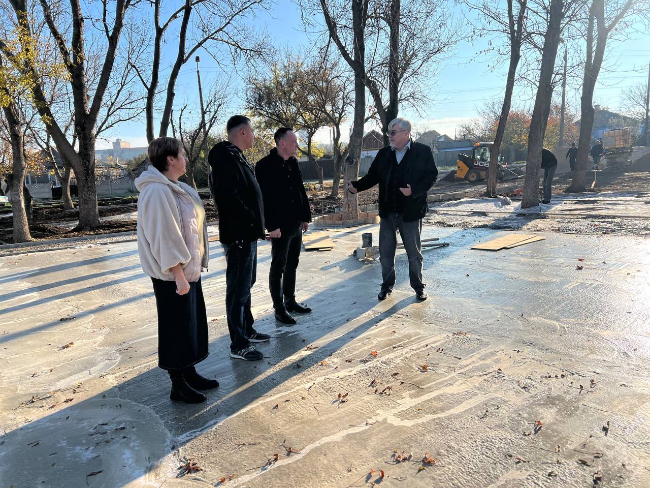 «Капитальный ремонт сквер им. Кутузова – важный проект для города. Лично контролирую каждый этап, чтобы убедиться, что работы выполняются качественно и создают комфортную зону отдыха для горожан», – Игорь Ивин «Капитальный ремонт сквер им. Кутузова – важный проект для города. Лично контролирую каждый этап, чтобы убедиться, что работы выполняются качественно и создают комфортную зону отдыха для горожан», – Игорь Ивин