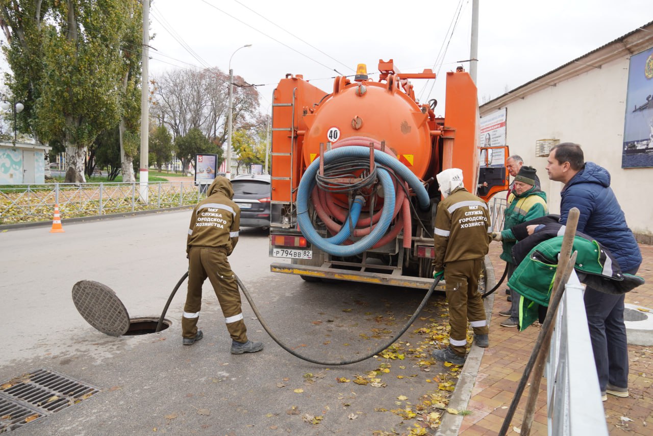 Работоспособность ливневой канализации в Керчи находится на постоянном контроле Работоспособность ливневой канализации в Керчи находится на постоянном контроле