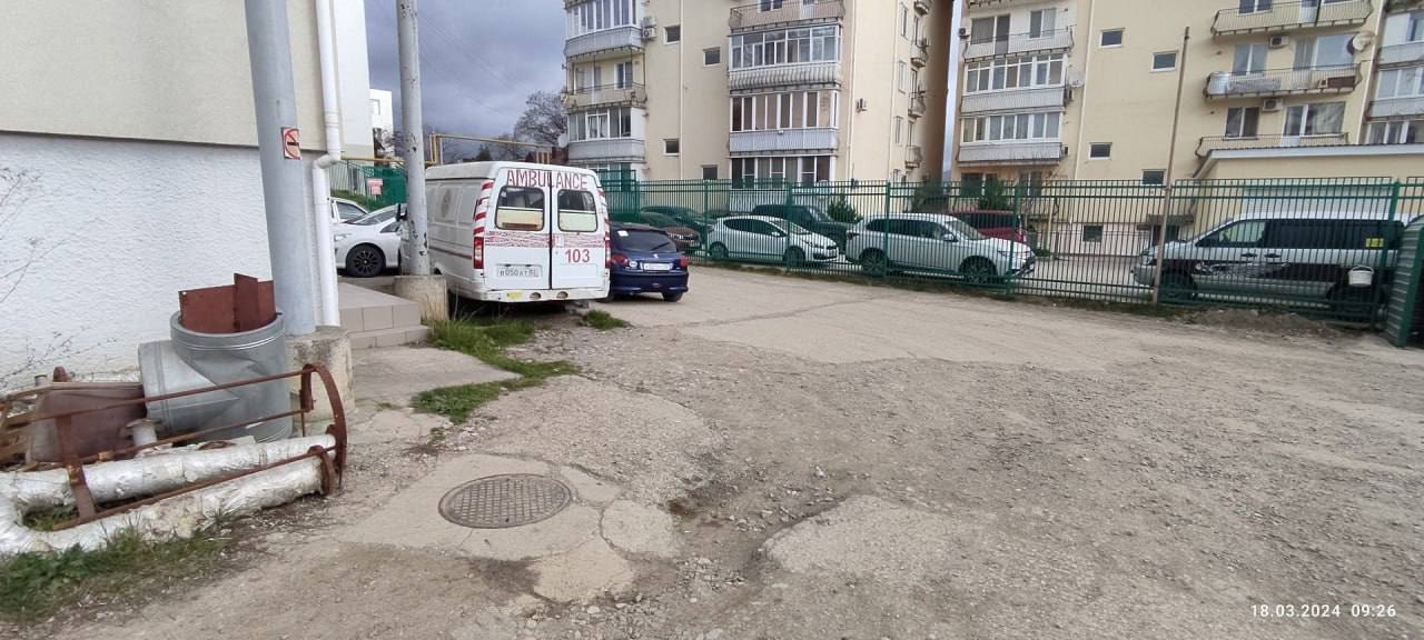 Кирилл Чебышев: Продолжая тему благоустройства территории городской больницы Кирилл Чебышев: Продолжая тему благоустройства территории городской больницы