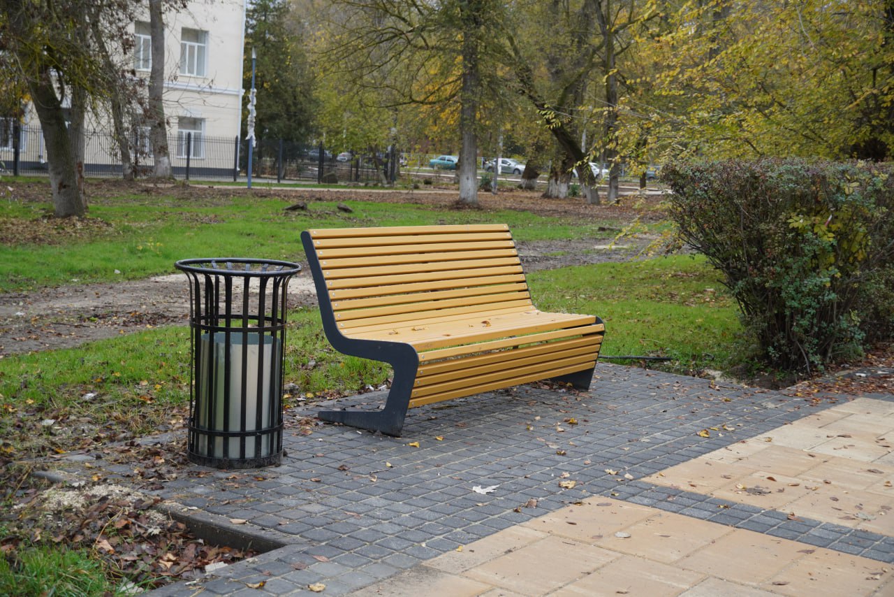 Глава администрации Керчи Олег Каторгин проинспектировал работы по благоустройству Приморского парка Глава администрации Керчи Олег Каторгин проинспектировал работы по благоустройству Приморского парка