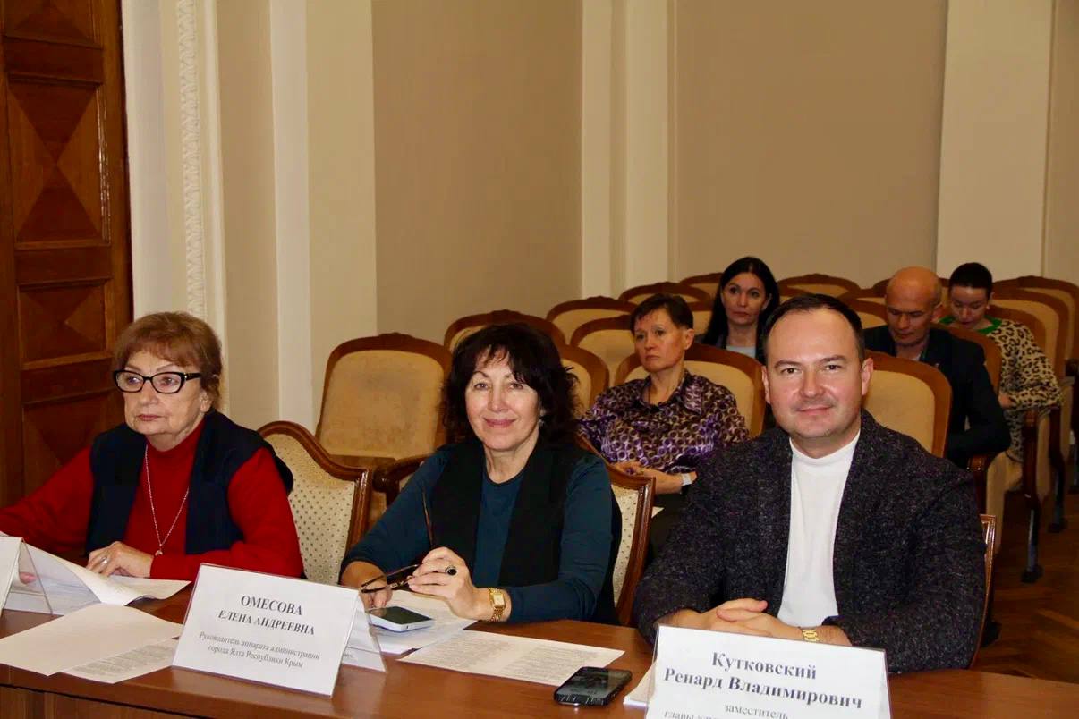 Константин Шимановский: Состоялась 18-я сессия Ялтинского городского совета! Константин Шимановский: Состоялась 18-я сессия Ялтинского городского совета!