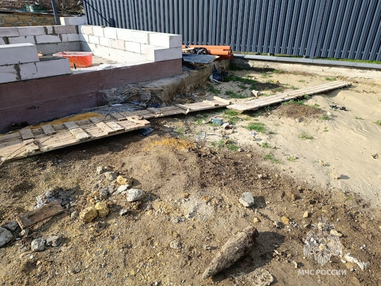 В Красноперекопском районе обезвредили опасные находки