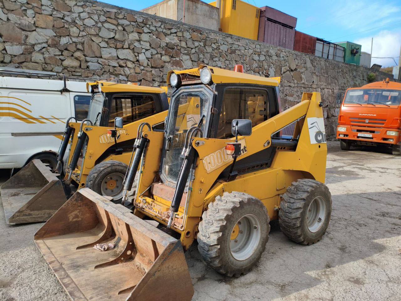 Алуштинские дорожники подготовились к зиме Алуштинские дорожники подготовились к зиме