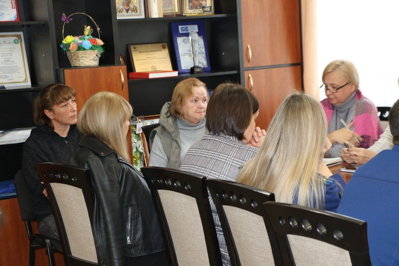 Анжелика Ястребова: Сегодня состоялось заседание рабочей группы Межведомственной комиссии Республики Крым по противодействию нелегальной занятости на территории района Анжелика Ястребова: Сегодня состоялось заседание рабочей группы Межведомственной комиссии Республики Крым по противодействию нелегальной занятости на территории района