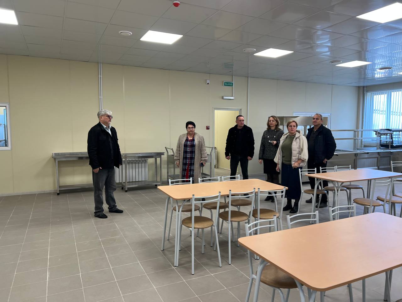 Игорь Ивин: В школе № 3 выходят на завершающий этап работы по установке модульного пищеблока – впервые с момента открытия учебного заведения проводится столь масштабное обновление Игорь Ивин: В школе № 3 выходят на завершающий этап работы по установке модульного пищеблока – впервые с момента открытия учебного заведения проводится столь масштабное обновление