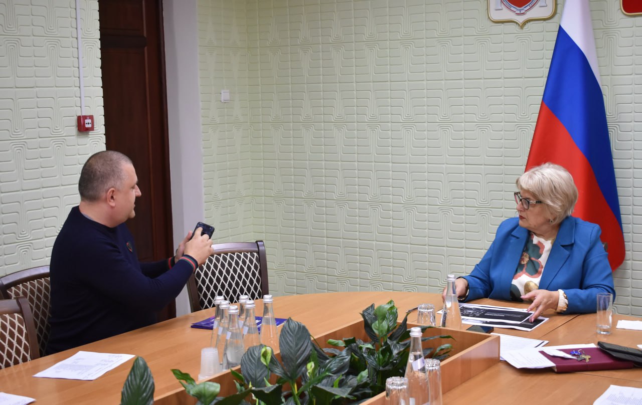 Галина Огнёва: Традиционно четверг — день личного приёма граждан Галина Огнёва: Традиционно четверг — день личного приёма граждан