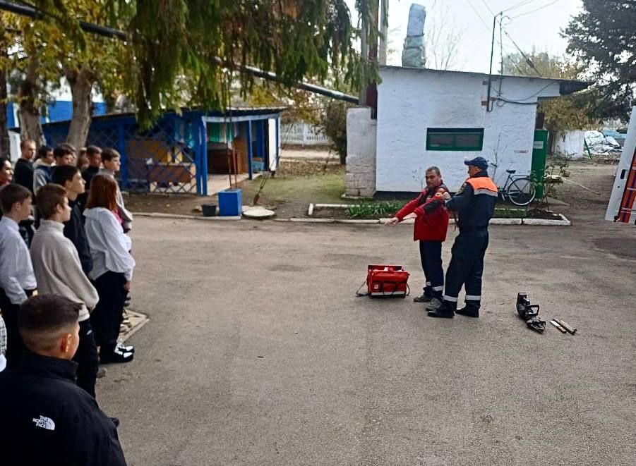 Урок о безопасности и важности профессии Урок о безопасности и важности профессии