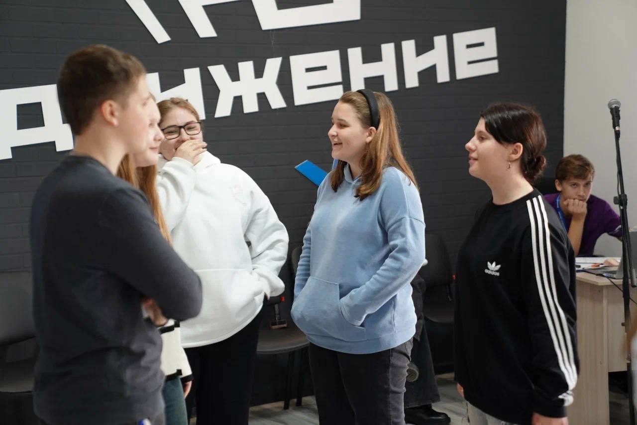 Александр Юрьев: Сегодня в Евпатории стартовал муниципальный молодёжный форум по добровольчеству и волонтёрству «Добром едины» Александр Юрьев: Сегодня в Евпатории стартовал муниципальный молодёжный форум по добровольчеству и волонтёрству «Добром едины»