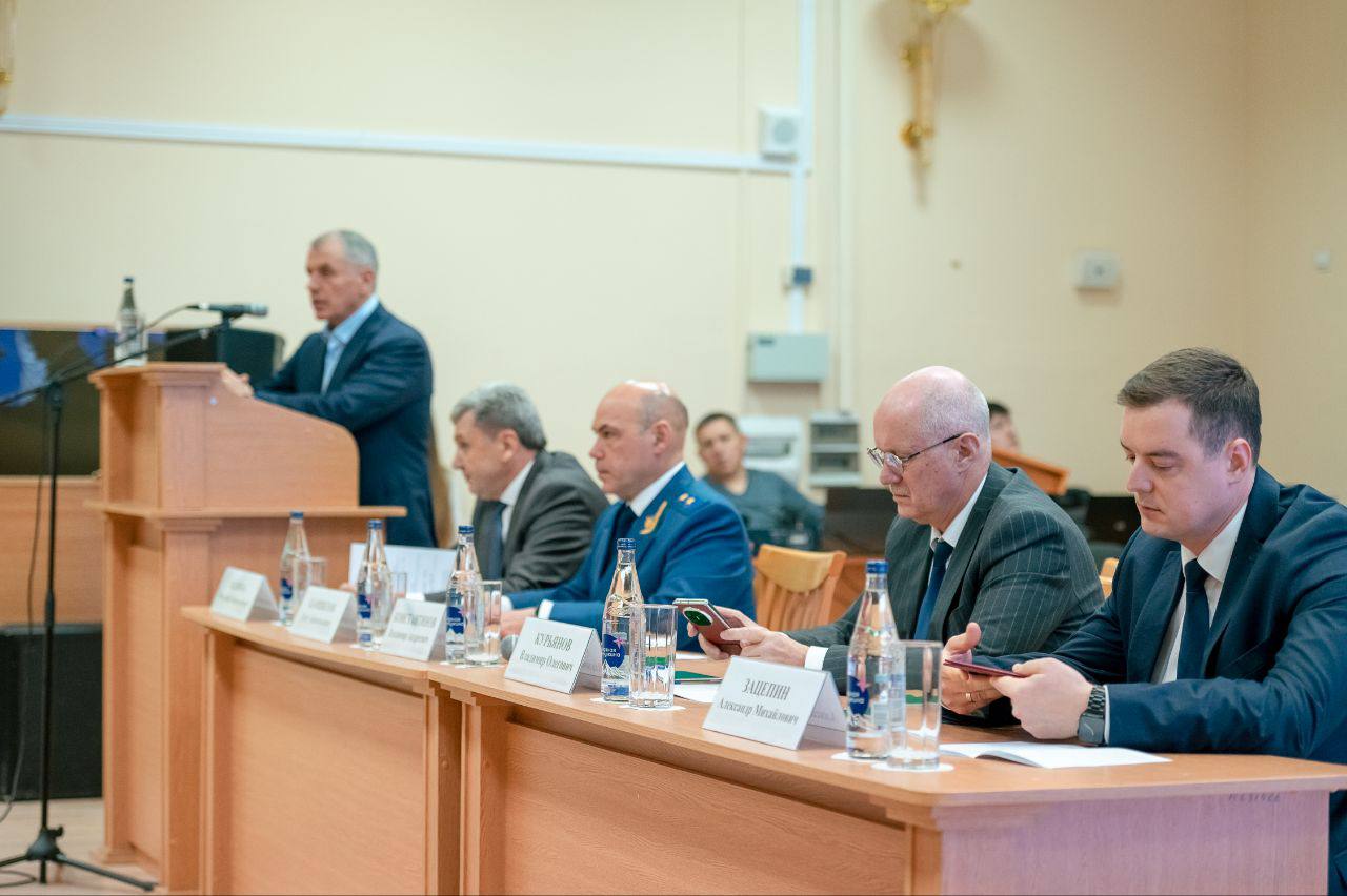 Иван Мезюхо: Сегодня принял участие во Всероссийском форуме «Нюрнбергский процесс: история и современность», который прошёл в Крымском федеральном университете им. В. И. Вернадского Иван Мезюхо: Сегодня принял участие во Всероссийском форуме «Нюрнбергский процесс: история и современность», который прошёл в Крымском федеральном университете им. В. И. Вернадского