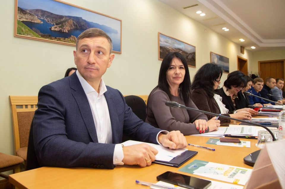 Профильный Комитет обсудил расходы в сфере ЖКХ на трёхлетний период Профильный Комитет обсудил расходы в сфере ЖКХ на трёхлетний период