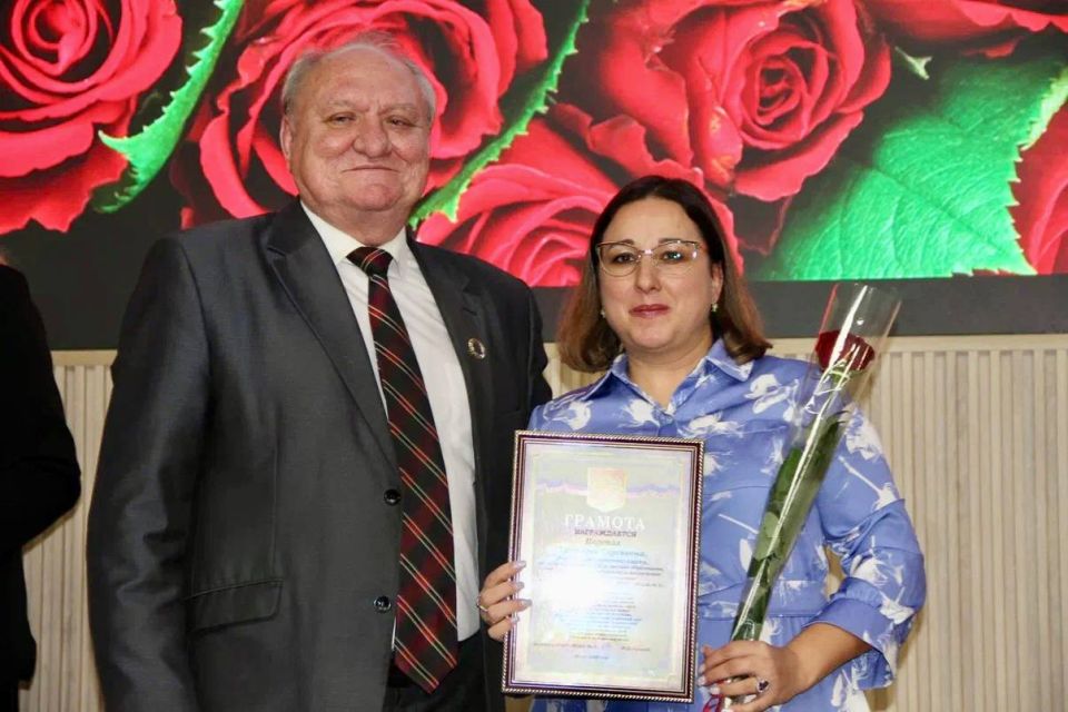 Константин Шимановский: Ялтинской средней школе-лицею №9 - 70 лет! Отметили знаковый юбилей дружной командой педагогов, родителей, учеников и выпускников Константин Шимановский: Ялтинской средней школе-лицею №9 - 70 лет! Отметили знаковый юбилей дружной командой педагогов, родителей, учеников и выпускников