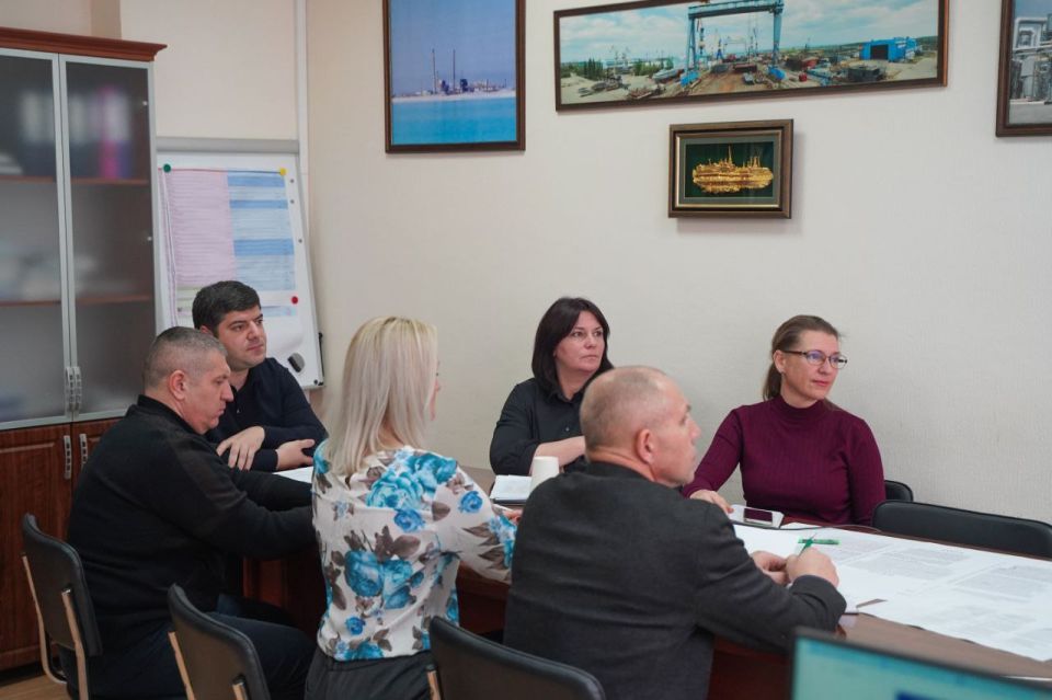 В Министерстве промышленности и торговли Республики Крым состоялось заседание штаба по развитию экономического потенциала промышленного комплекса Республики Крым В Министерстве промышленности и торговли Республики Крым состоялось заседание штаба по развитию экономического потенциала промышленного комплекса Республики Крым