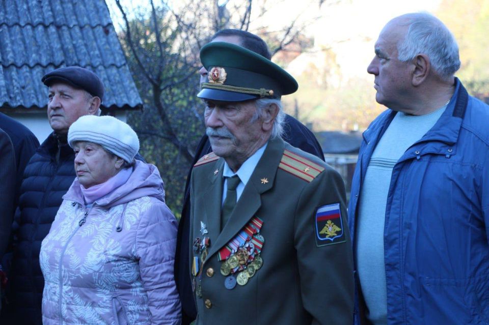 ����� ��������: ������� �� ���������� �������� �. ���������� � �������� ��������, ������ ������, ����������� �������� ������������ ����� � ������ � ������� ������������� ������� �. ������ �������-���������� ���������