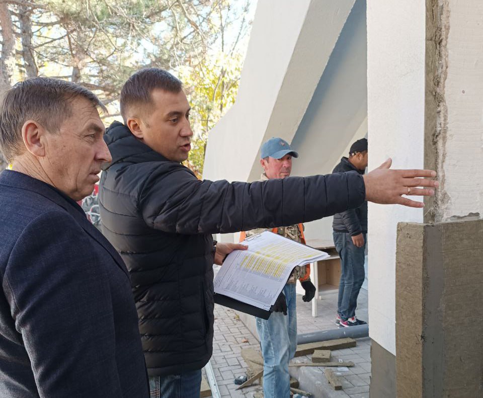 Юрий Гоцанюк: Завершается капитальный ремонт кардиологического диспансера Республиканской клинической больницы им. Н.А. Семашко в Симферополе Юрий Гоцанюк: Завершается капитальный ремонт кардиологического диспансера Республиканской клинической больницы им. Н.А. Семашко в Симферополе