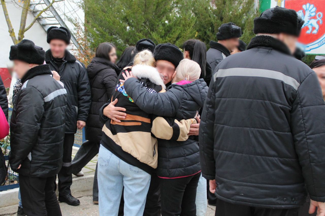 В исправительной колонии-2 в Керчи прошел день открытых дверей для родственников осужденных В исправительной колонии-2 в Керчи прошел день открытых дверей для родственников осужденных