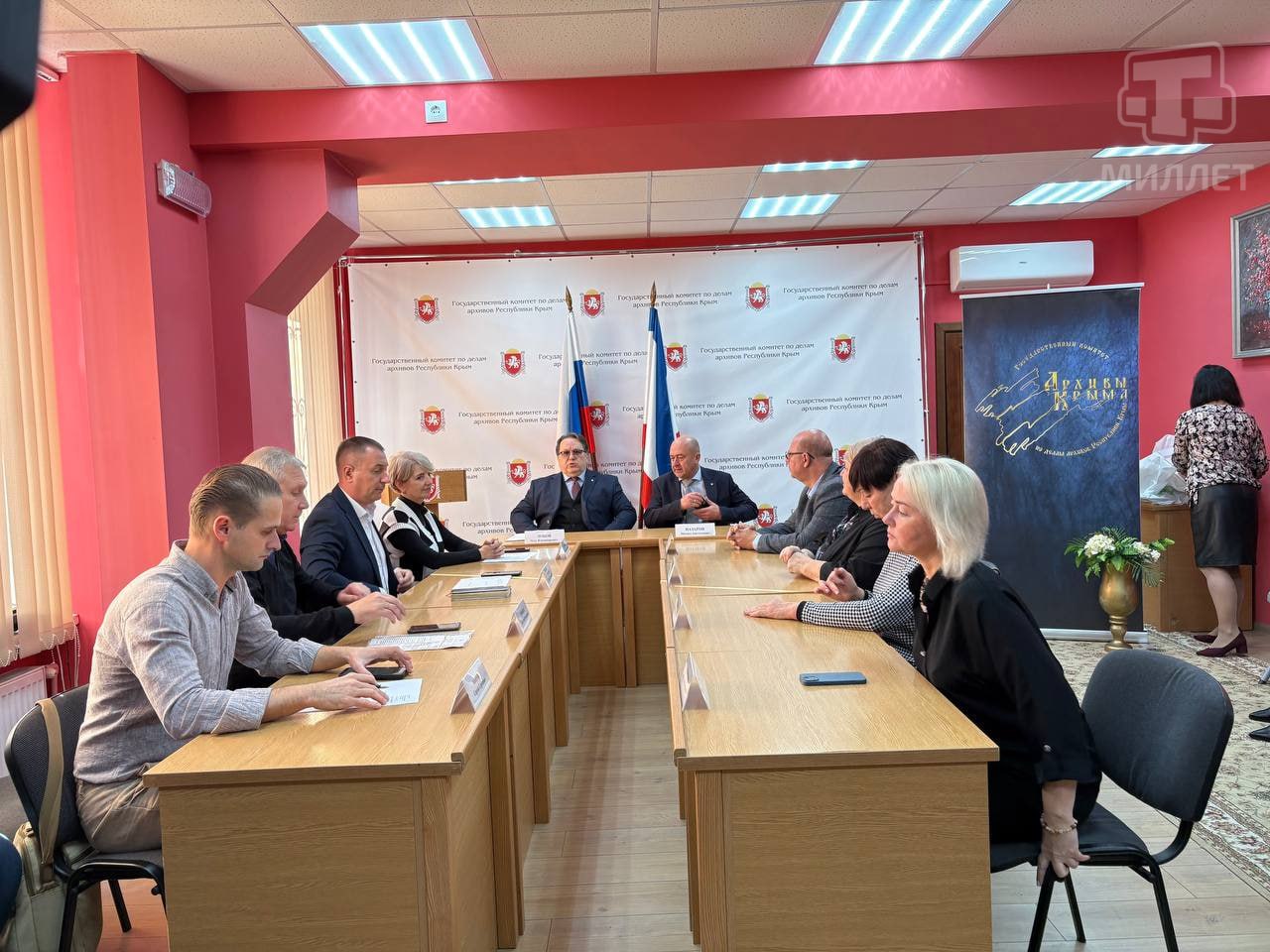 В Симферополе наградили победителей республиканского конкурса профмастерства «Лучший архивист Республики Крым» В Симферополе наградили победителей республиканского конкурса профмастерства «Лучший архивист Республики Крым»