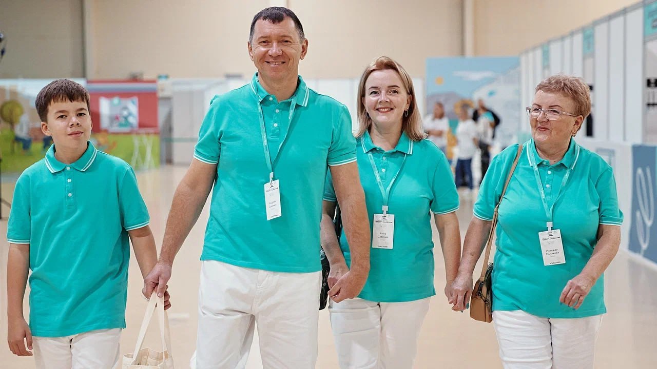 15 семей из Крыма поборются за выход в финал конкурса «Это у нас семейное» 15 семей из Крыма поборются за выход в финал конкурса «Это у нас семейное»