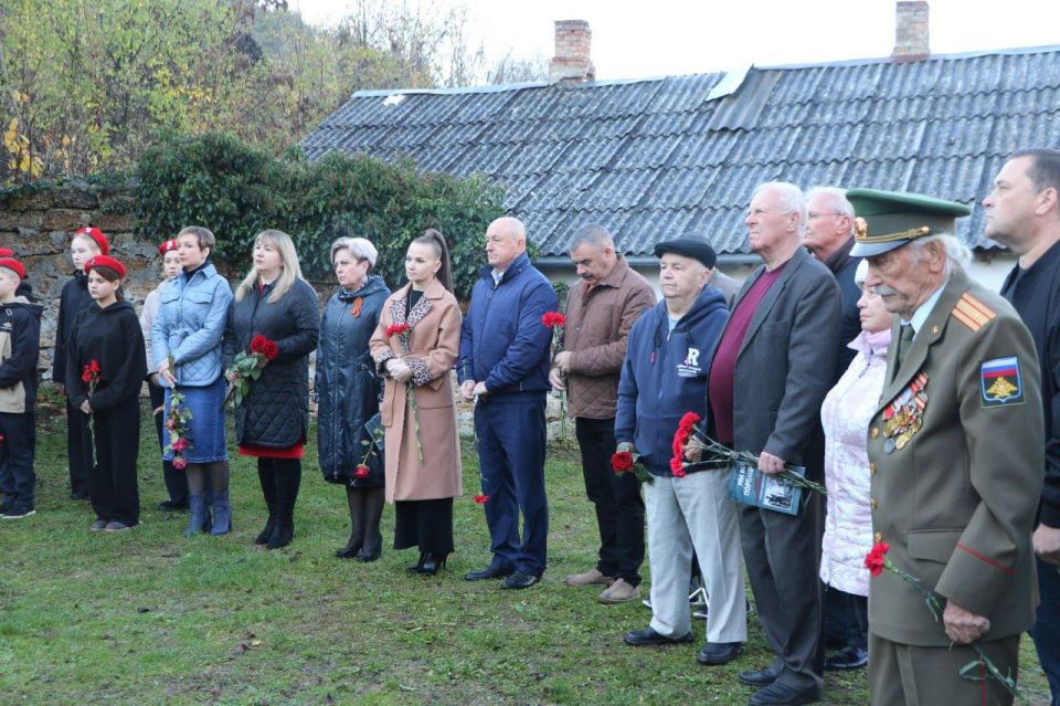 ����� ��������: ������� �� ���������� �������� �. ���������� � �������� ��������, ������ ������, ����������� �������� ������������ ����� � ������ � ������� ������������� ������� �. ������ �������-���������� ���������