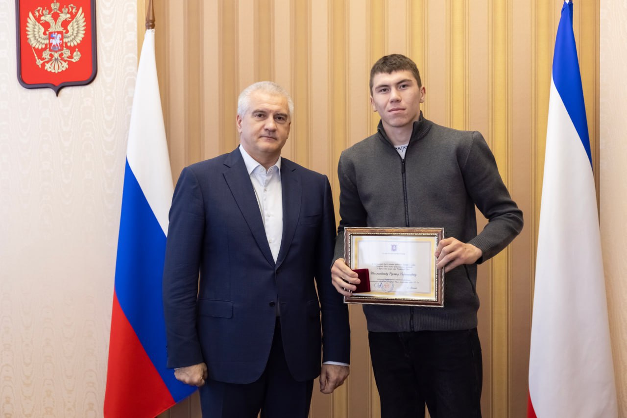 Крымские спортсмены успешно выступили на первенстве Европы по боксу среди юниоров