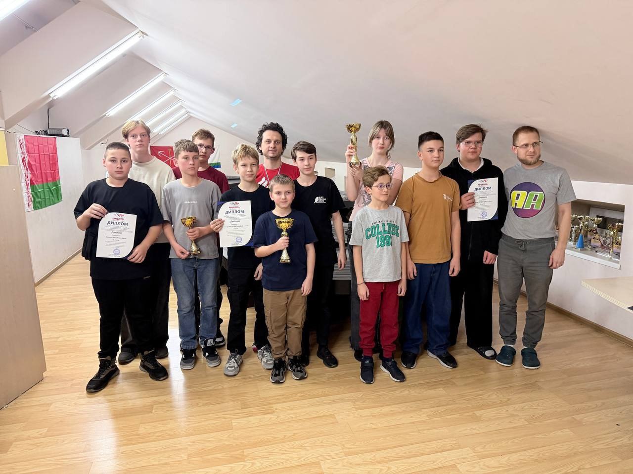 Валентина Лаврик: Команда Республики Крым заняла третье место на Всероссийском открытом первенстве по автомоделированию в Санкт-Петербурге Валентина Лаврик: Команда Республики Крым заняла третье место на Всероссийском открытом первенстве по автомоделированию в Санкт-Петербурге