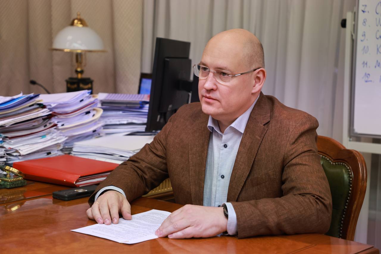 Михаил Развожаев: Накануне в Москве встретился с заместителем председателя Правительства России Александром Валентиновичем Новаком Михаил Развожаев: Накануне в Москве встретился с заместителем председателя Правительства России Александром Валентиновичем Новаком