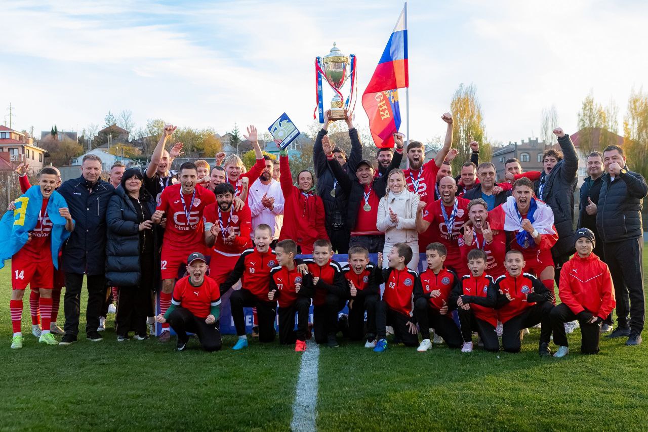 Анжелика Ястребова: ФК "Кызылташ" - чемпион Премьер-лиги КФС сезона - 2025!