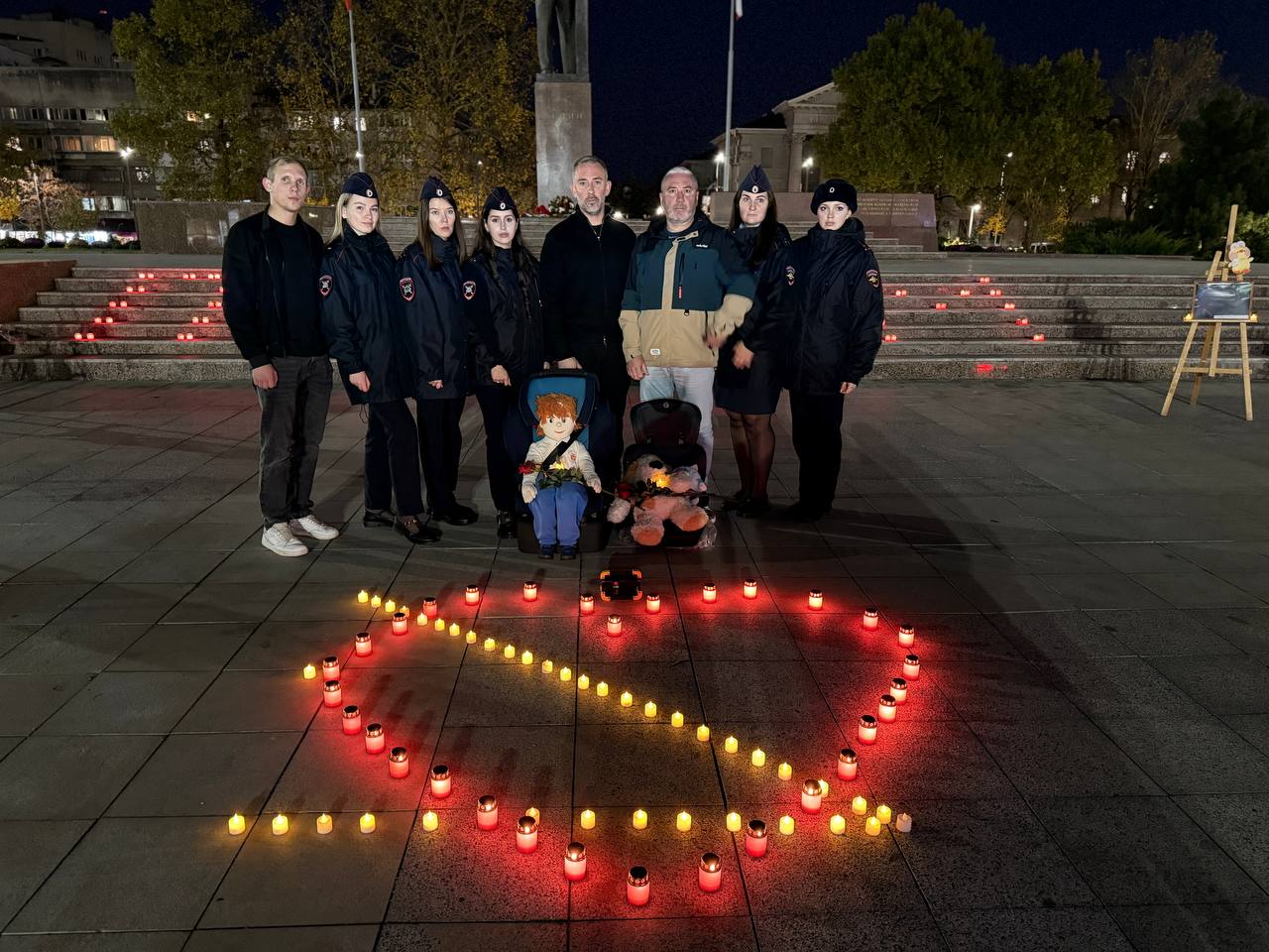 В Республике Крым почтили память людей, погибших и пострадавших в дорожно-транспортных происшествиях В Республике Крым почтили память людей, погибших и пострадавших в дорожно-транспортных происшествиях