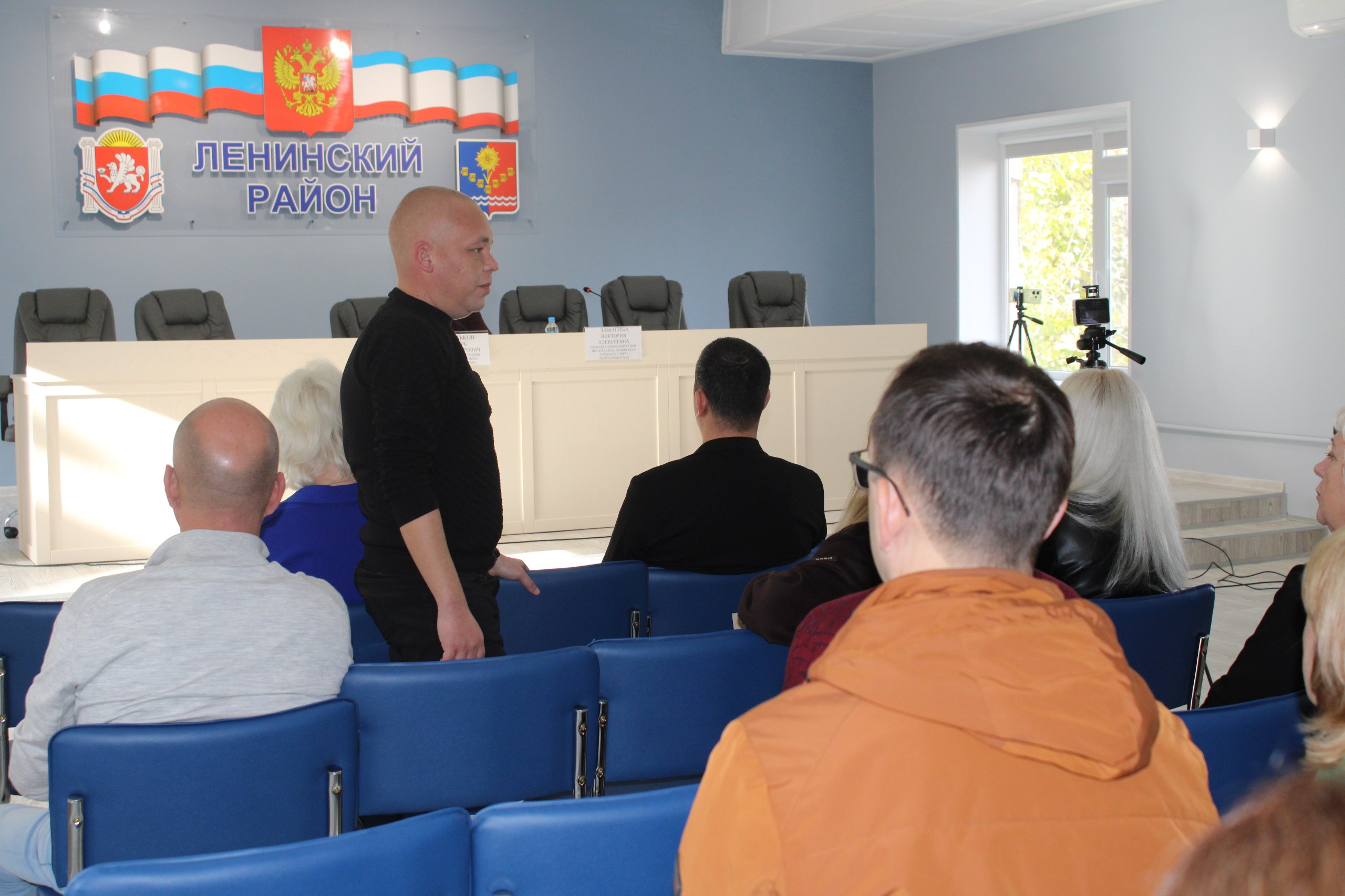 Игорь Крутьков: Провел еженедельное совещание с руководителями ресурсоснабжающих организаций Ленинского района, а также главами городского и сельских поселений Игорь Крутьков: Провел еженедельное совещание с руководителями ресурсоснабжающих организаций Ленинского района, а также главами городского и сельских поселений