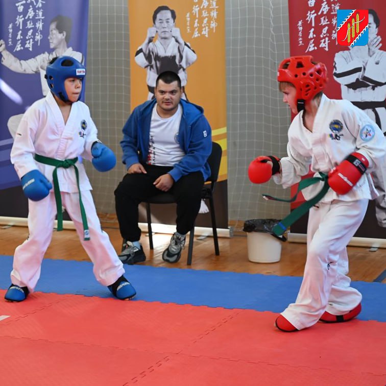 В спортивном зале Майского Дома культуры состоялся турнир по тхэквондо МФТ «Кубок будущих чемпионов» В спортивном зале Майского Дома культуры состоялся турнир по тхэквондо МФТ «Кубок будущих чемпионов»