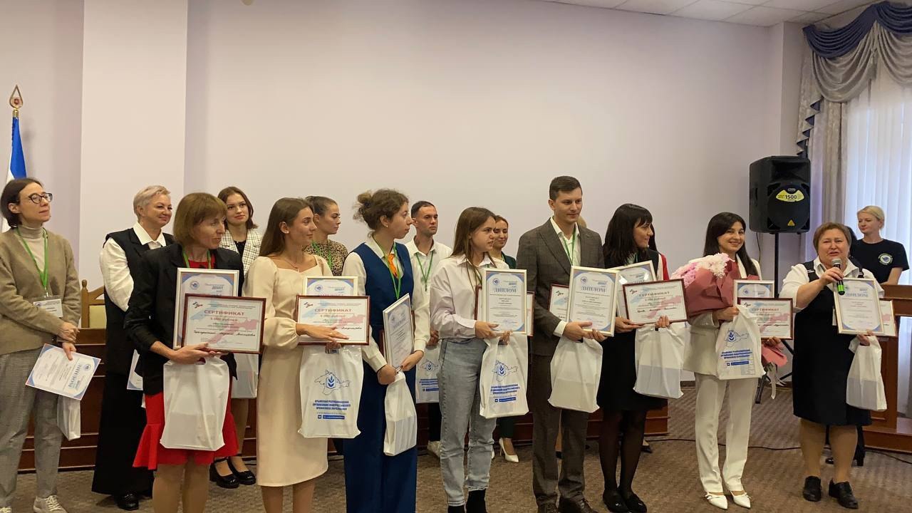 Инна Федоренко: Снова педагоги Джанкойского района в числе лучших! Инна Федоренко: Снова педагоги Джанкойского района в числе лучших!