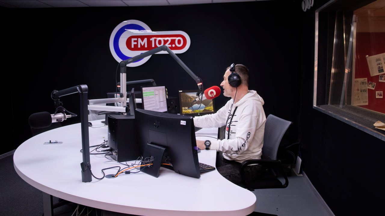 Михаил Развожаев: 17 ноября — день рождения «Севастополь FM»! 17 ноября 2017 года радиостанция впервые вышла в эфир на частоте 102.0 FM Михаил Развожаев: 17 ноября — день рождения «Севастополь FM»! 17 ноября 2017 года радиостанция впервые вышла в эфир на частоте 102.0 FM