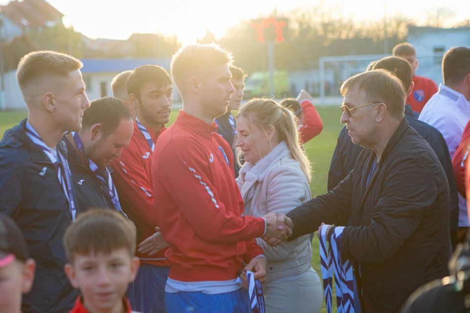 ���������� ������� �������� ����� ���������� �������-���� ���