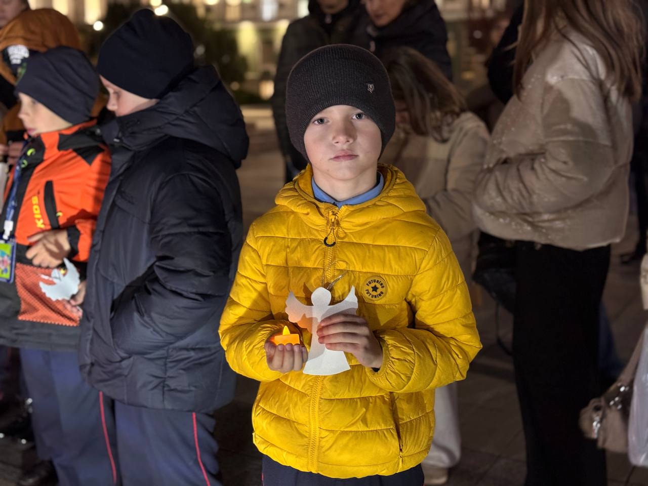 В Республике Крым почтили память людей, погибших и пострадавших в дорожно-транспортных происшествиях В Республике Крым почтили память людей, погибших и пострадавших в дорожно-транспортных происшествиях