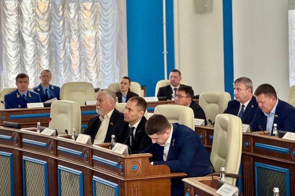 Владимир Немцев: На пленарном заседании рассмотрели основные параметры изменений в закон о бюджете города Севастополя и Территориального фонда обязательного медицинского страхования города Севастополя на 2025-2027 годы Владимир Немцев: На пленарном заседании рассмотрели основные параметры изменений в закон о бюджете города Севастополя и Территориального фонда обязательного медицинского страхования города Севастополя на 2025-2027 годы