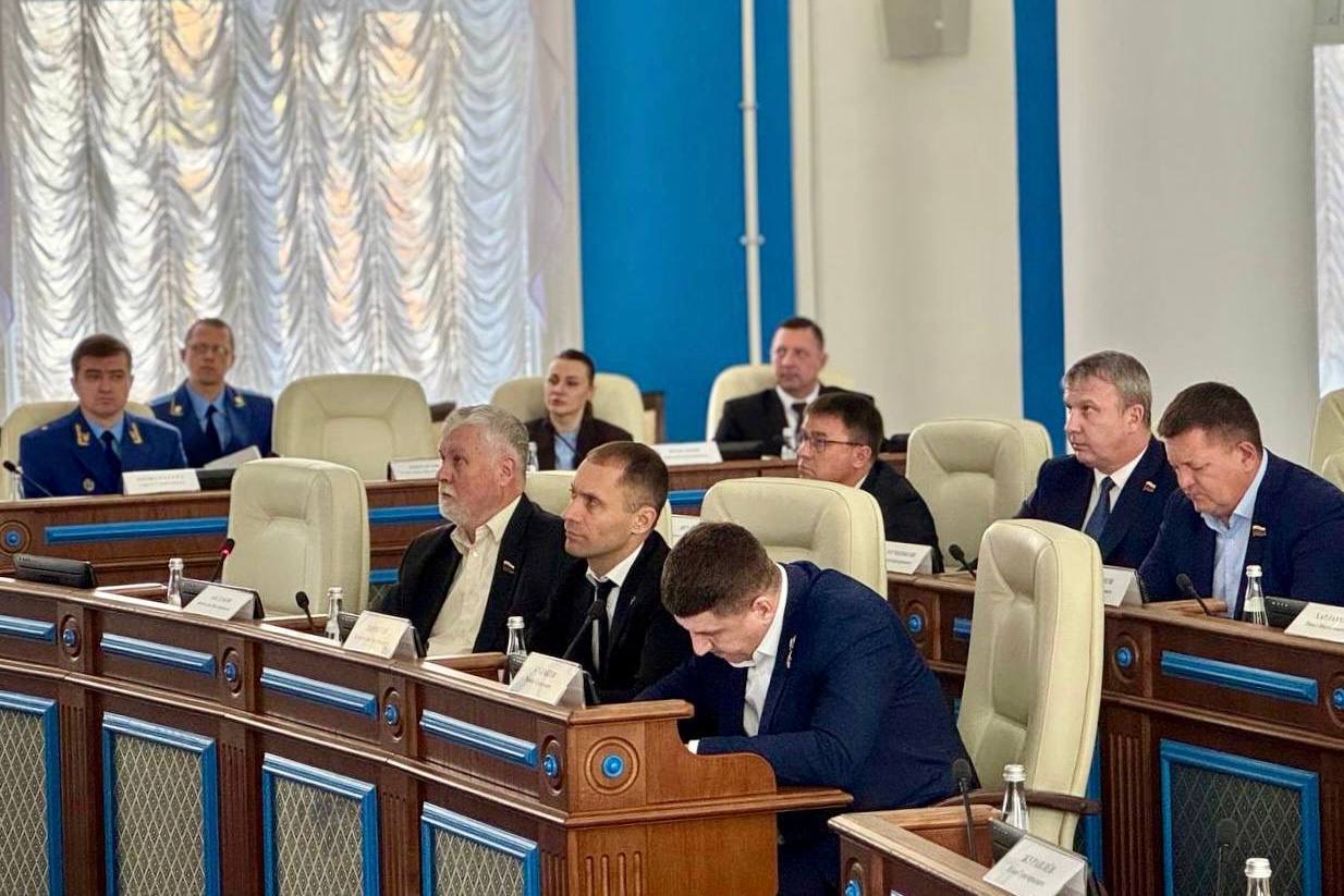 Владимир Немцев: На пленарном заседании рассмотрели основные параметры изменений в закон о бюджете города Севастополя и Территориального фонда обязательного медицинского страхования города Севастополя на 2025-2027 годы Владимир Немцев: На пленарном заседании рассмотрели основные параметры изменений в закон о бюджете города Севастополя и Территориального фонда обязательного медицинского страхования города Севастополя на 2025-2027 годы