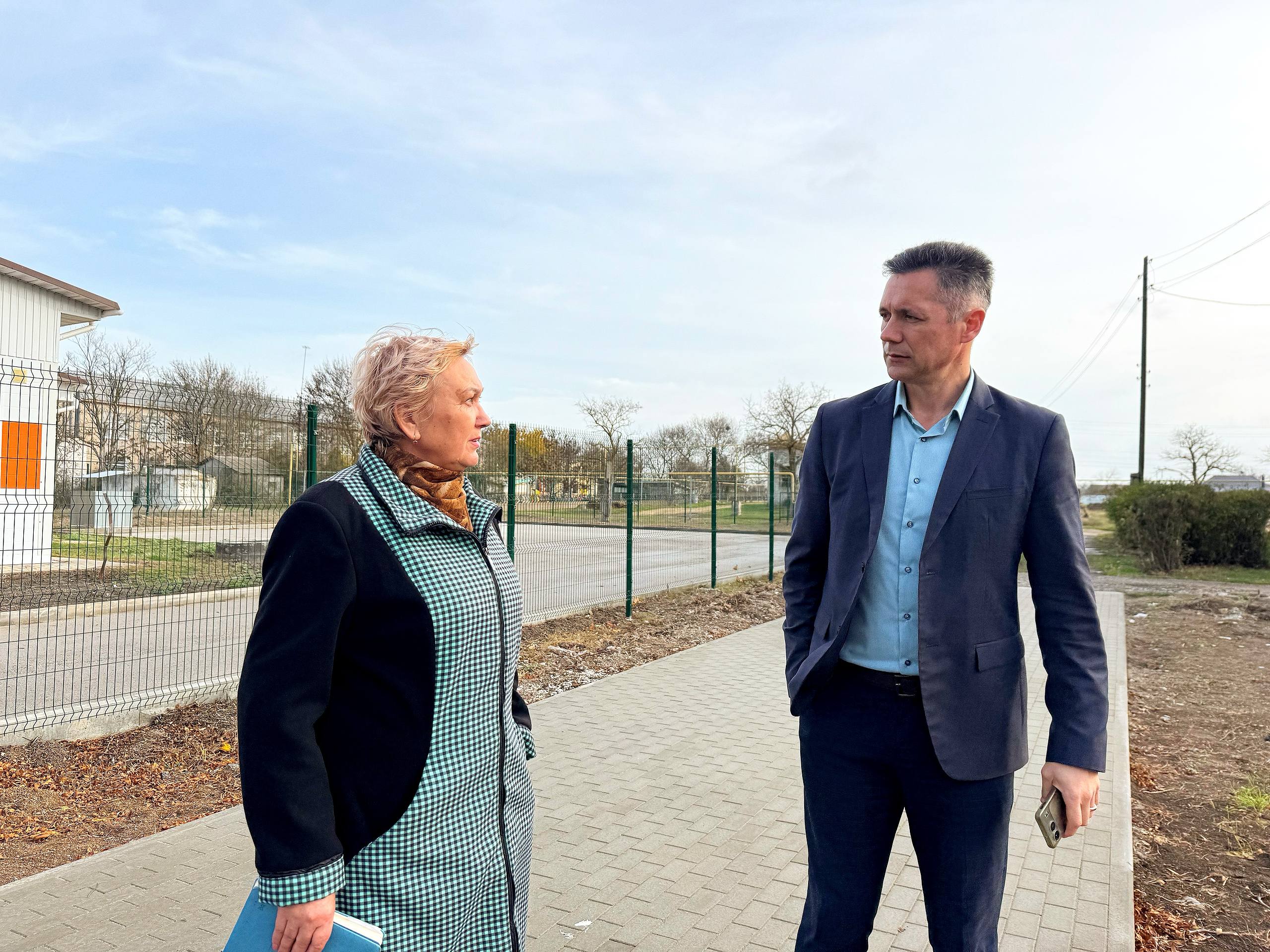 Александр Дудинов: До конца этого года в Далеком, в районе сельского Дома культуры, будет благоустроено более 1700 квадратных метро территории