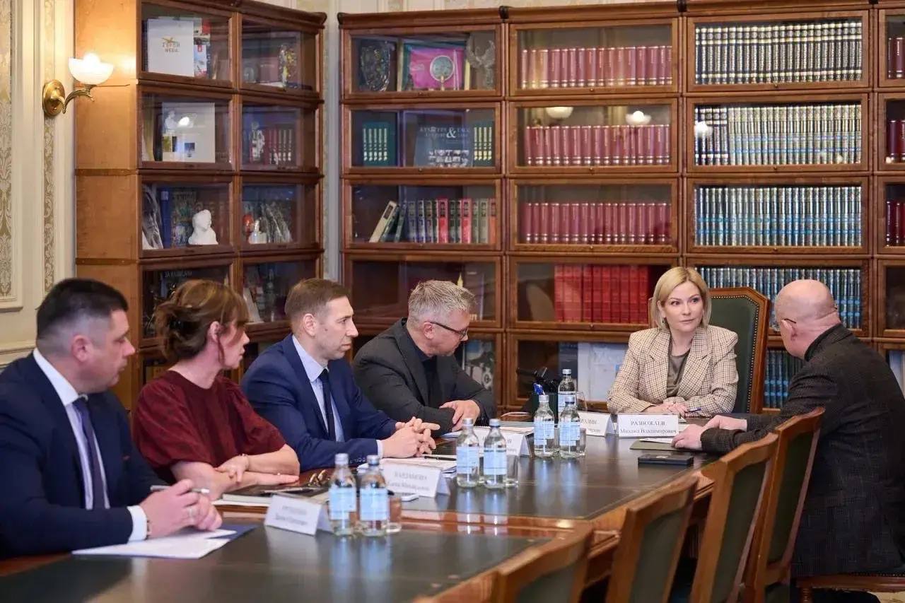 Ольга Любимова: Встретилась с Губернатором Севастополя Михаилом Развожаевым Ольга Любимова: Встретилась с Губернатором Севастополя Михаилом Развожаевым