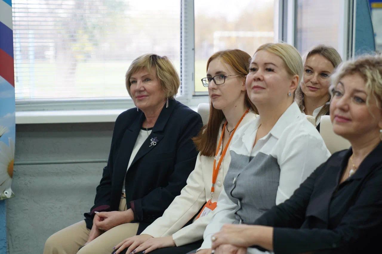 Юрий Нимченко: В рамках проекта «Говорим с героем» провел встречу с учениками Средней школы №7 города Евпатории имени кавалера трех орденов Славы, Почетного гражданина города Евпатории Ивана Егоровича Мещерякова Юрий Нимченко: В рамках проекта «Говорим с героем» провел встречу с учениками Средней школы №7 города Евпатории имени кавалера трех орденов Славы, Почетного гражданина города Евпатории Ивана Егоровича Мещерякова